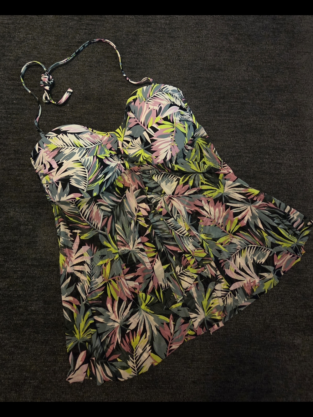 Kona Sol Tropical Leaf Swim Top in Black, Pink & Lime. Size L